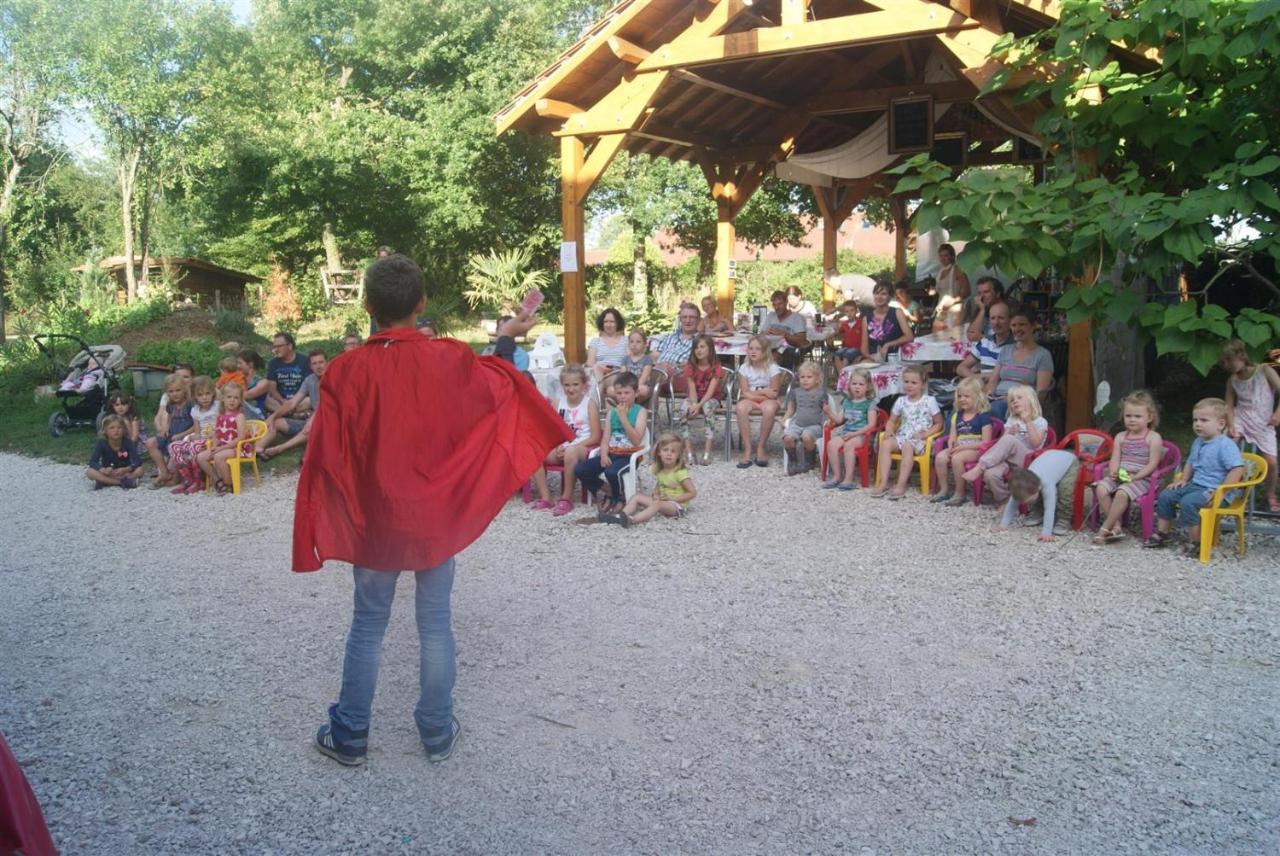 Camping Les Arbois Otel Montjay  Dış mekan fotoğraf