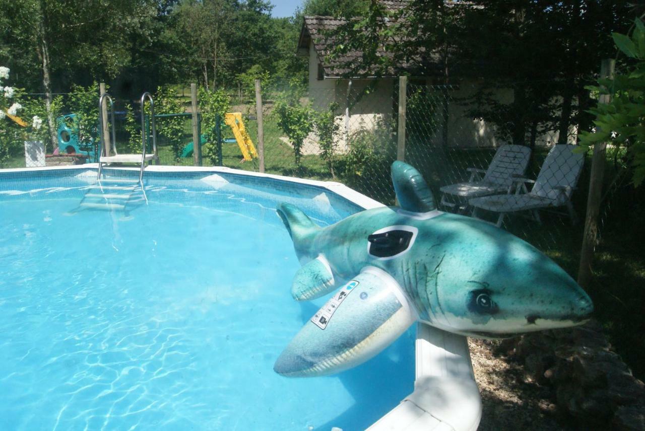 Camping Les Arbois Otel Montjay  Dış mekan fotoğraf