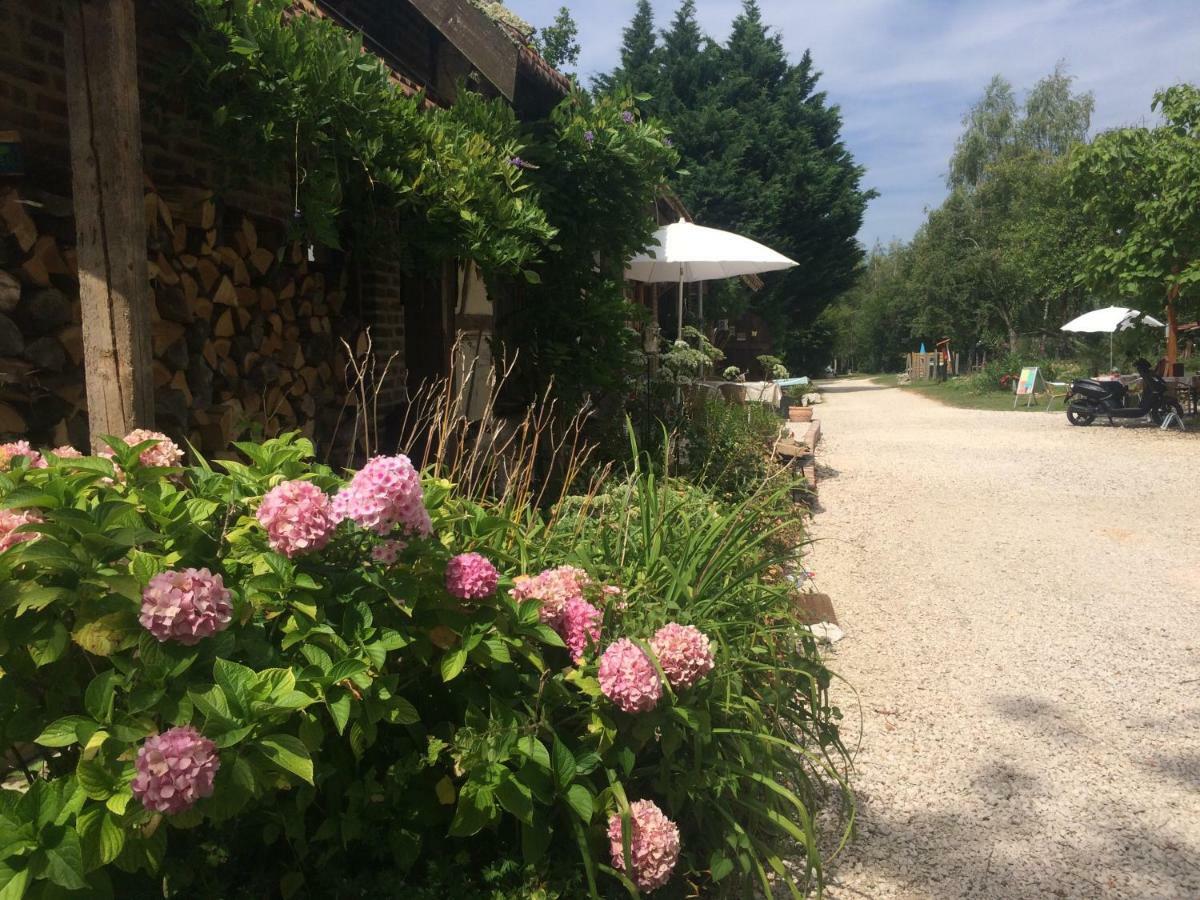 Camping Les Arbois Otel Montjay  Dış mekan fotoğraf